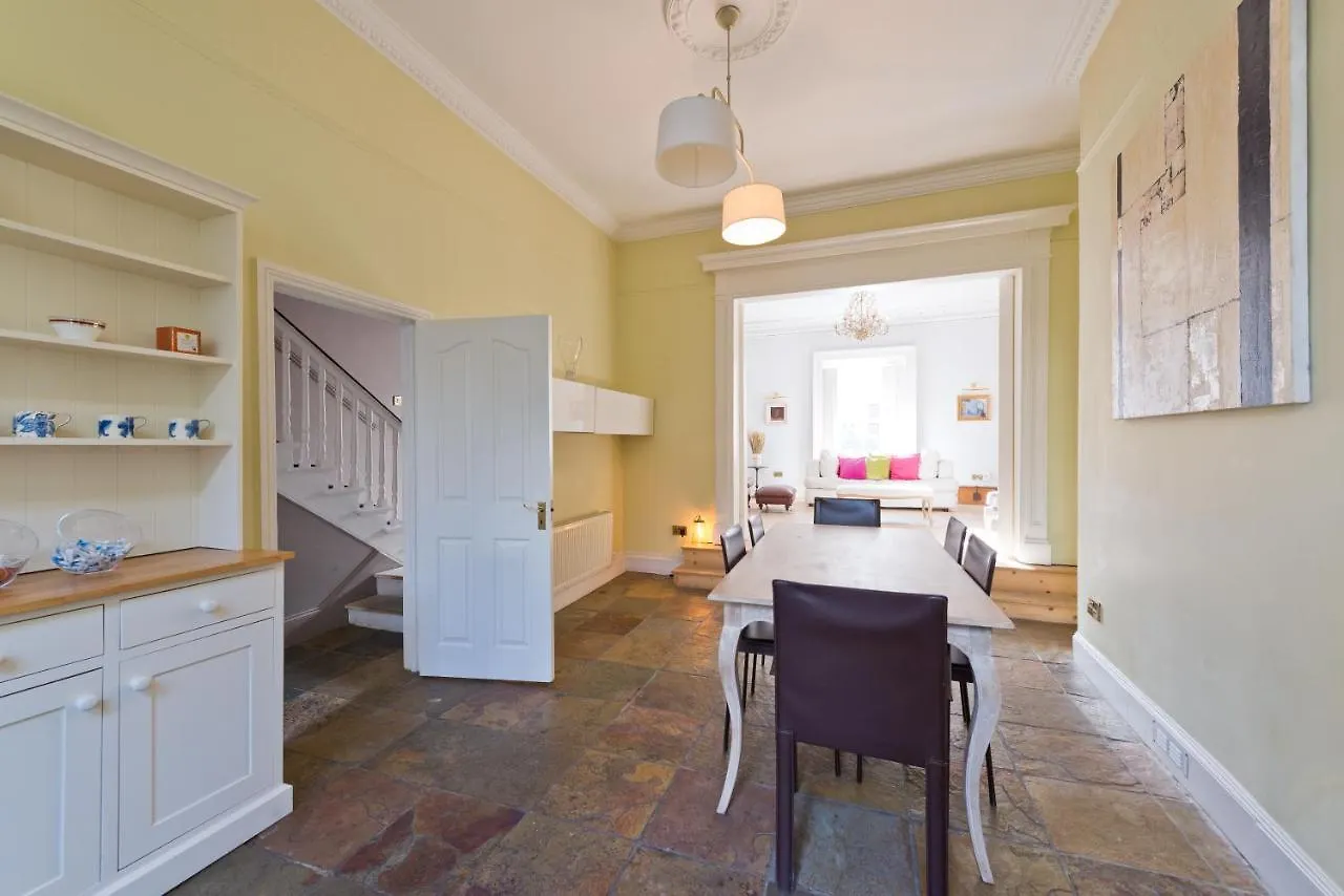 The James Joyce House - Hiphipstay Dublin Holiday home